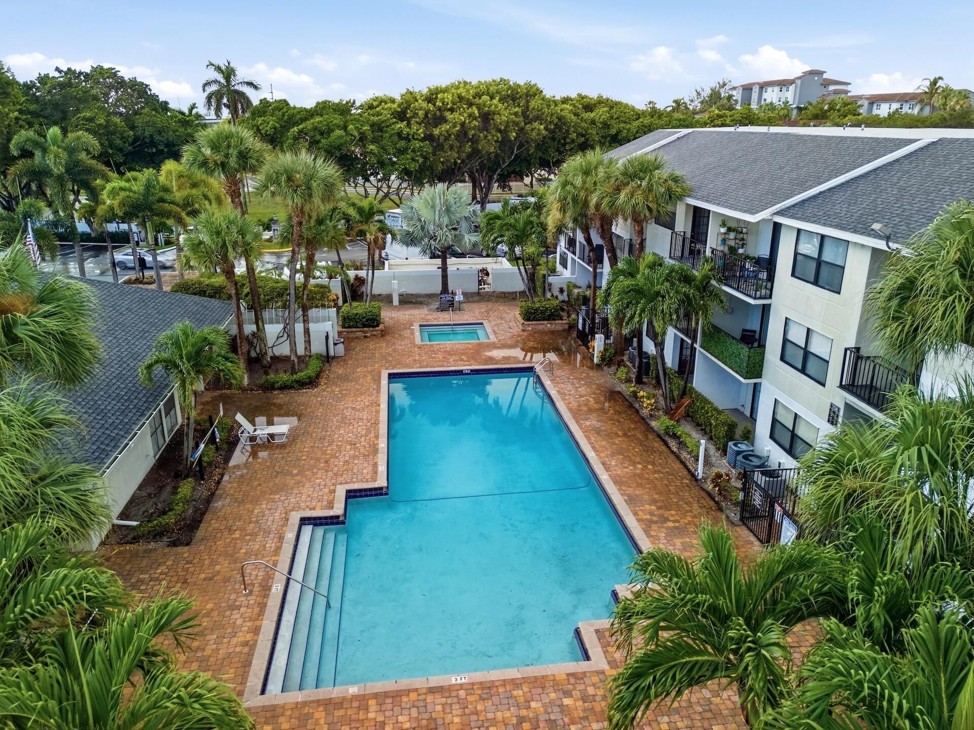 760 Executive Center Drive, Unit 24, West Palm Beach, FL 33401 Photo