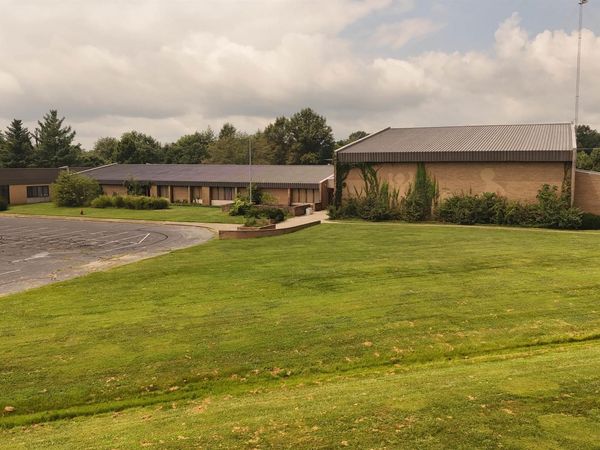 1869 N SR 257, Otwell, IN 47564