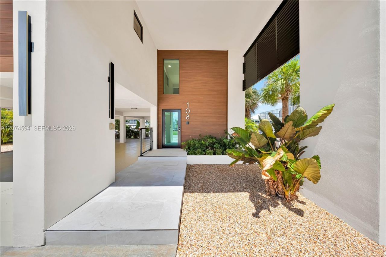 108 W Plaza Del Lago , Unit 108, Islamorada, FL 33036 Photo