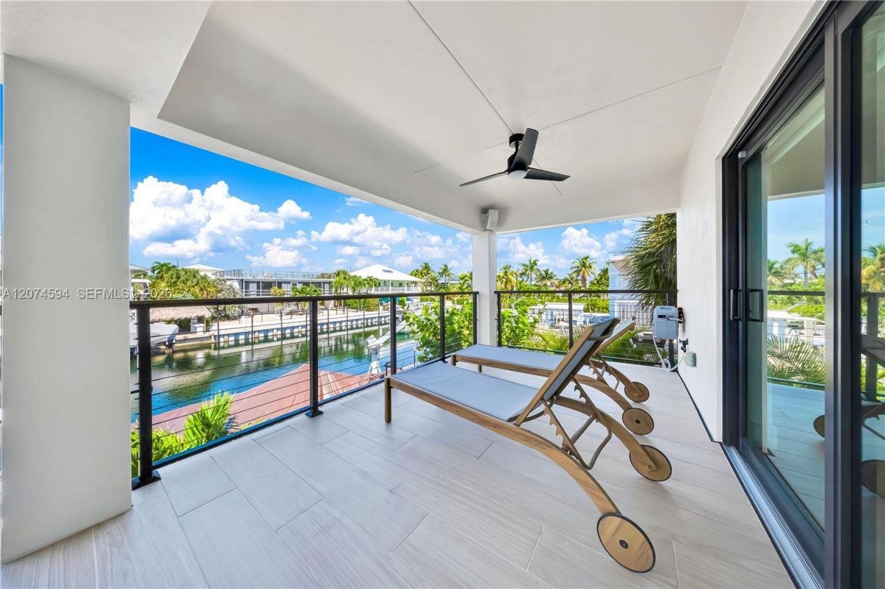 108 W Plaza Del Lago , Unit 108, Islamorada, FL 33036 Photo