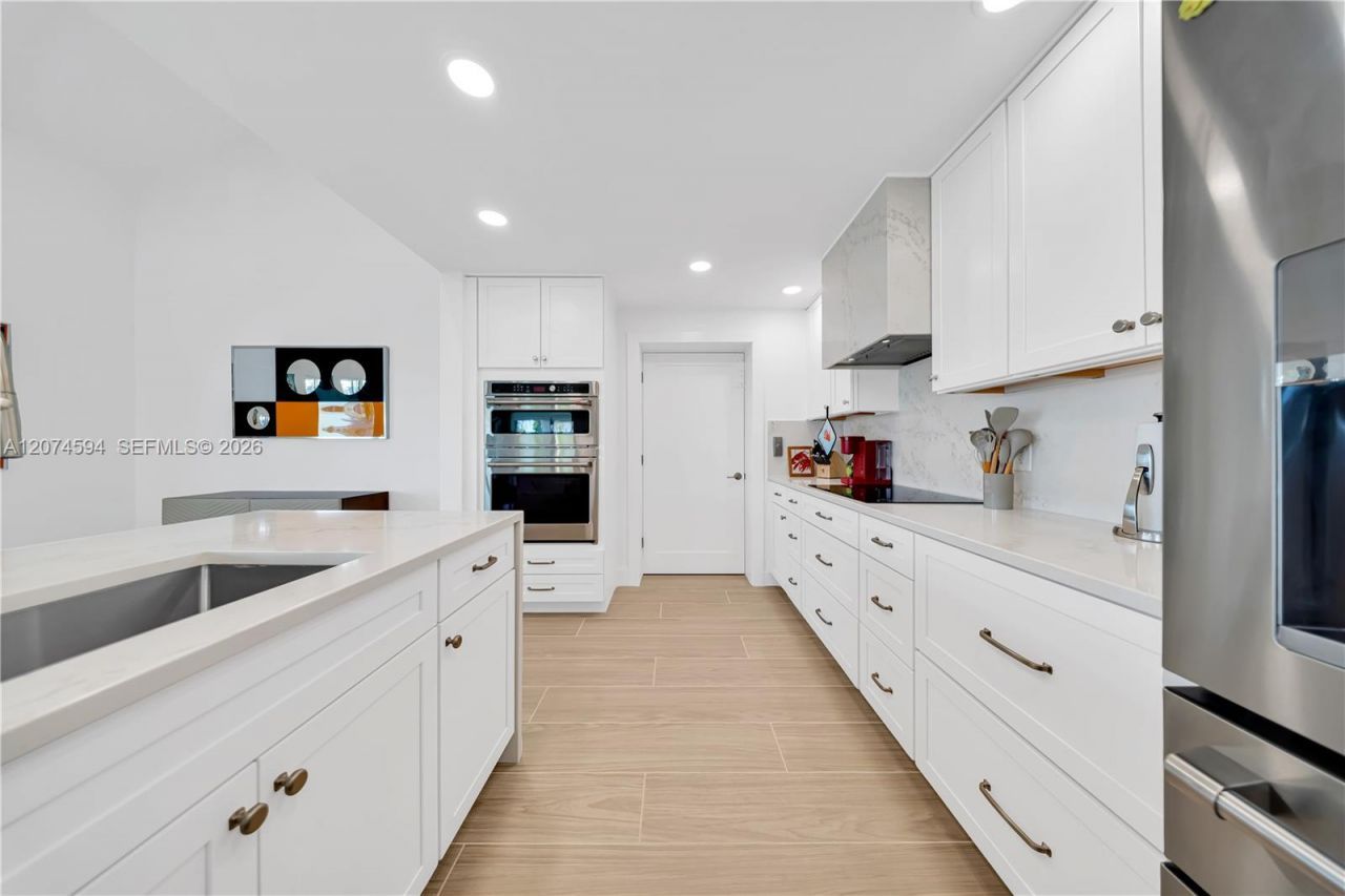 108 W Plaza Del Lago , Unit 108, Islamorada, FL 33036 Photo