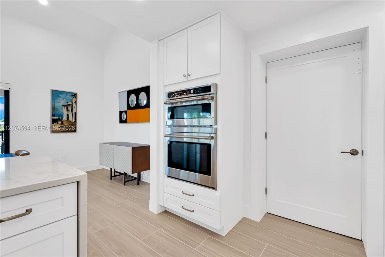108 W Plaza Del Lago , Unit 108, Islamorada, FL 33036 Photo