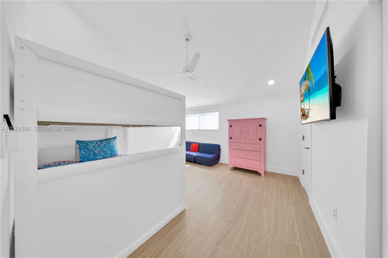 108 W Plaza Del Lago , Unit 108, Islamorada, FL 33036 Photo