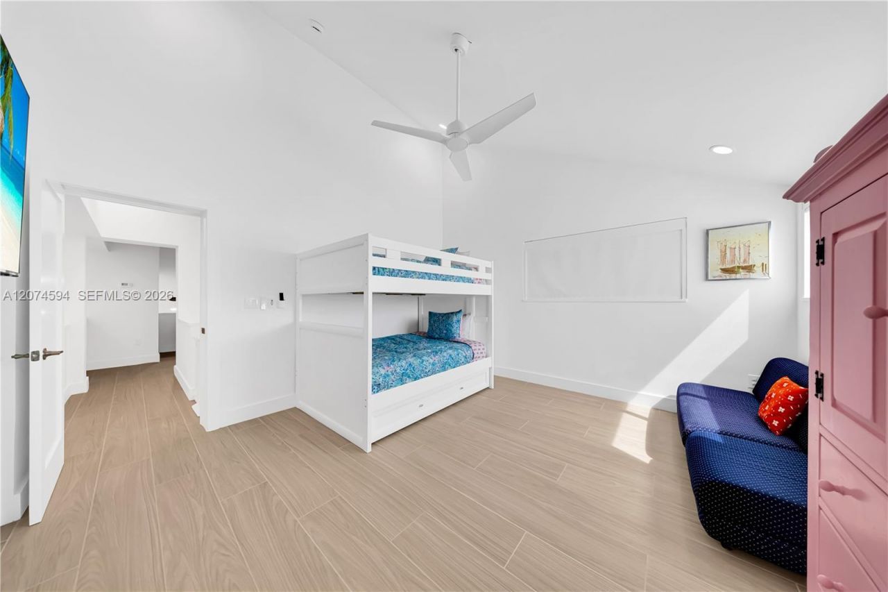 108 W Plaza Del Lago , Unit 108, Islamorada, FL 33036 Photo
