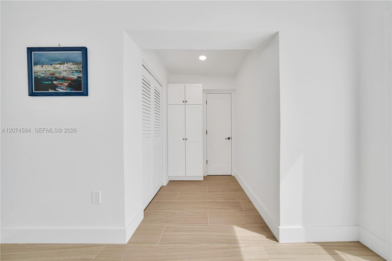 108 W Plaza Del Lago , Unit 108, Islamorada, FL 33036 Photo