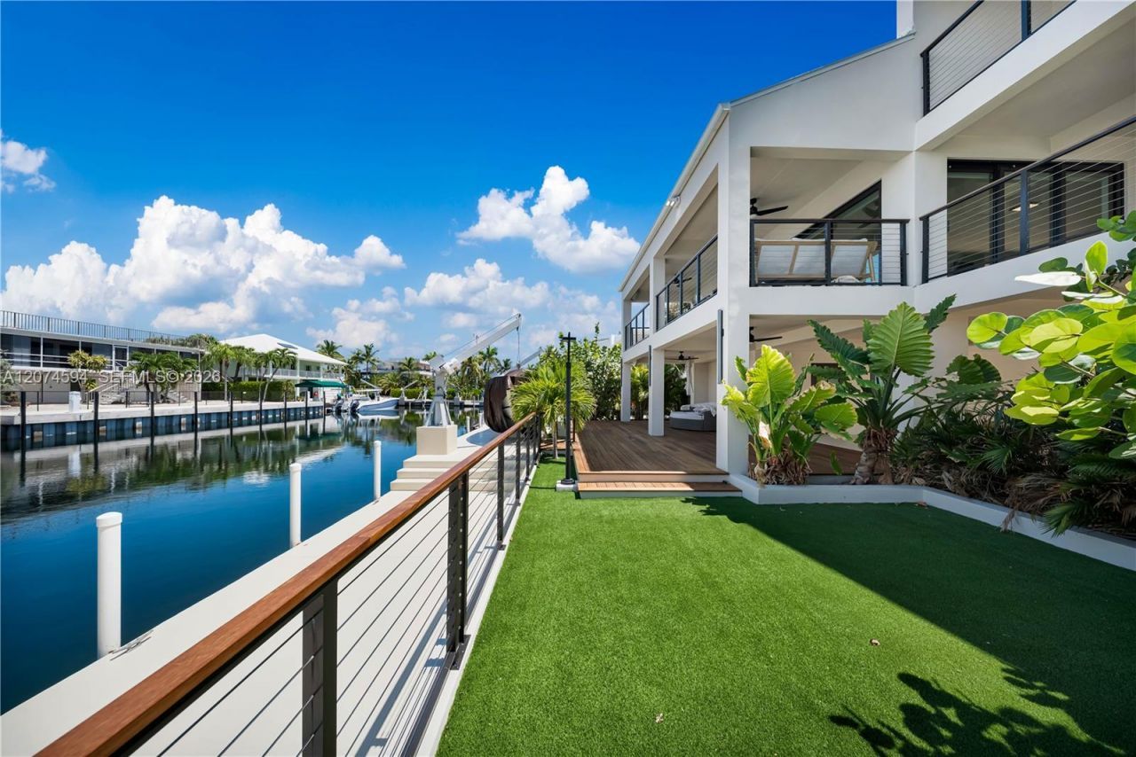 108 W Plaza Del Lago , Unit 108, Islamorada, FL 33036 Photo