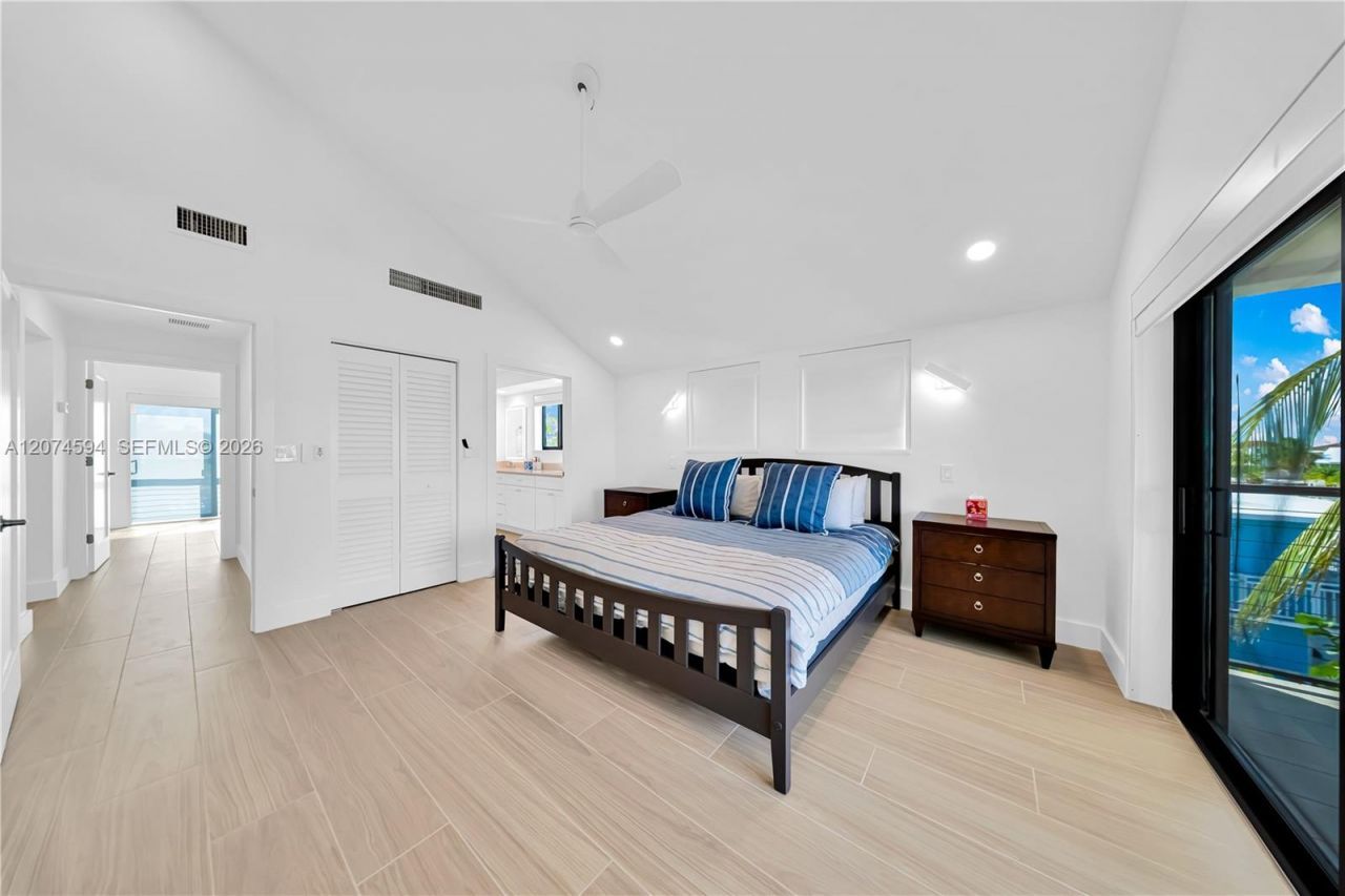 108 W Plaza Del Lago , Unit 108, Islamorada, FL 33036 Photo