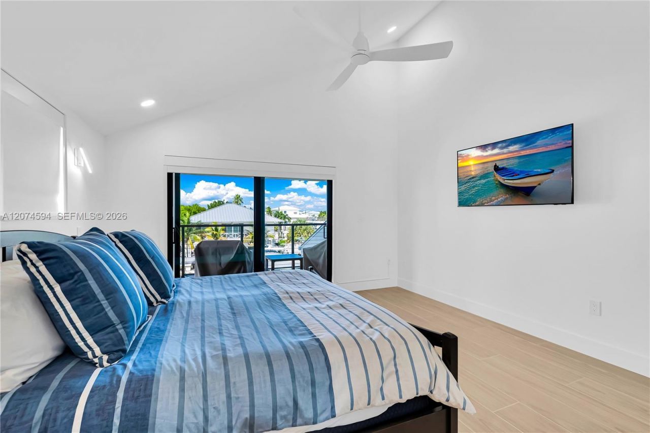 108 W Plaza Del Lago , Unit 108, Islamorada, FL 33036 Photo