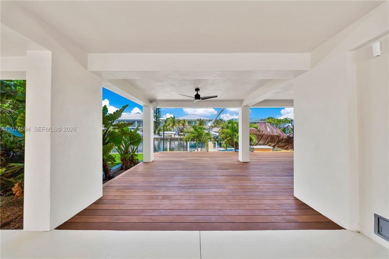108 W Plaza Del Lago , Unit 108, Islamorada, FL 33036 Photo