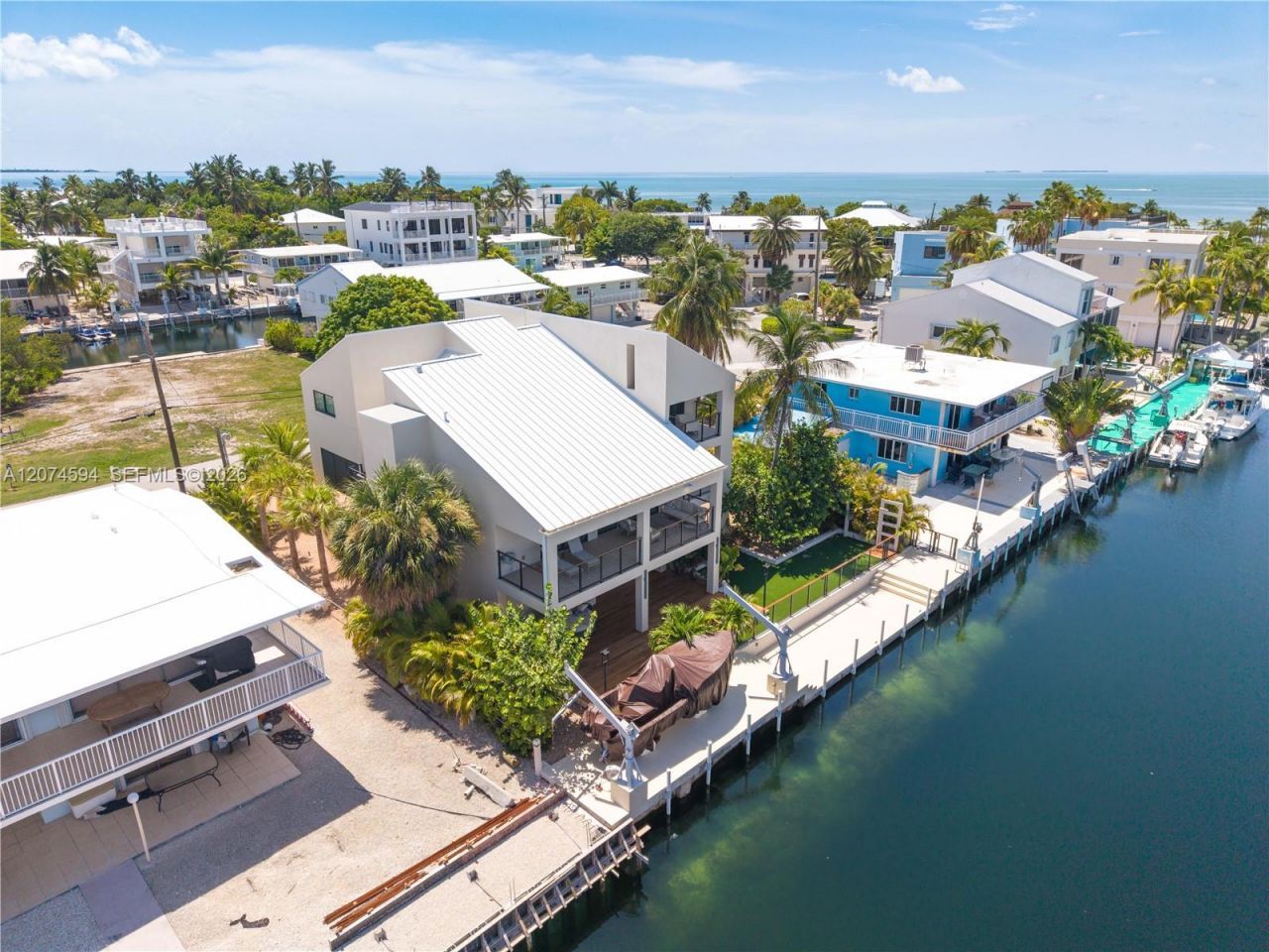 108 W Plaza Del Lago , Unit 108, Islamorada, FL 33036 Photo