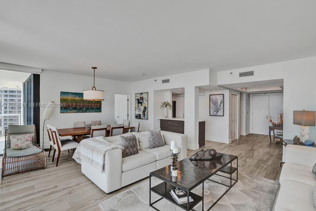20281 E Country Club Dr, Unit 2314, Aventura, FL 33180 Photo