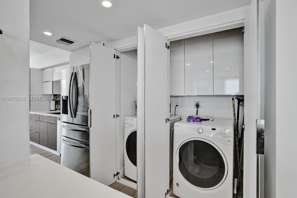 20281 E Country Club Dr, Unit 2314, Aventura, FL 33180 Photo