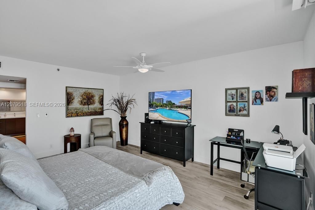 20281 E Country Club Dr, Unit 2314, Aventura, FL 33180 Photo