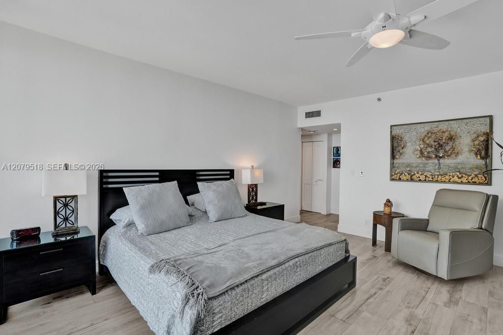 20281 E Country Club Dr, Unit 2314, Aventura, FL 33180 Photo