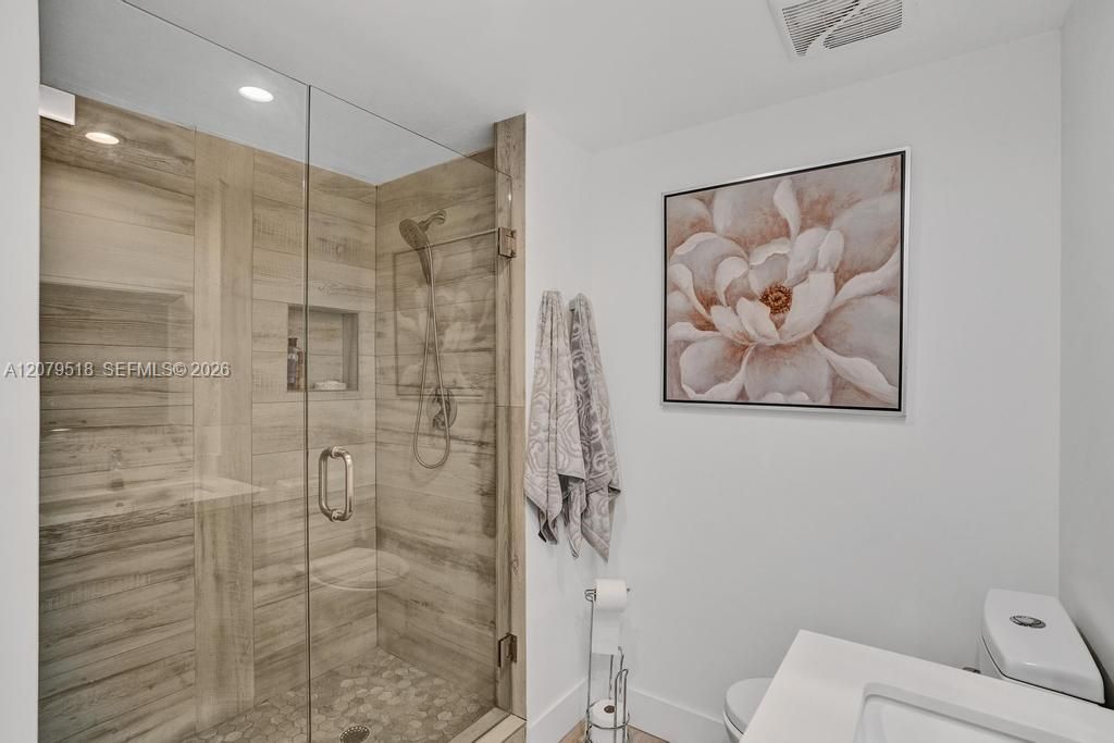 20281 E Country Club Dr, Unit 2314, Aventura, FL 33180 Photo