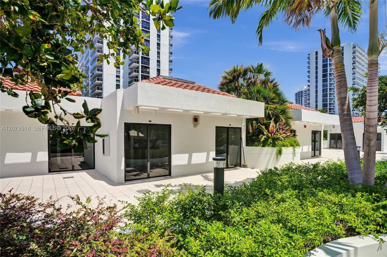 20281 E Country Club Dr, Unit 2314, Aventura, FL 33180 Photo