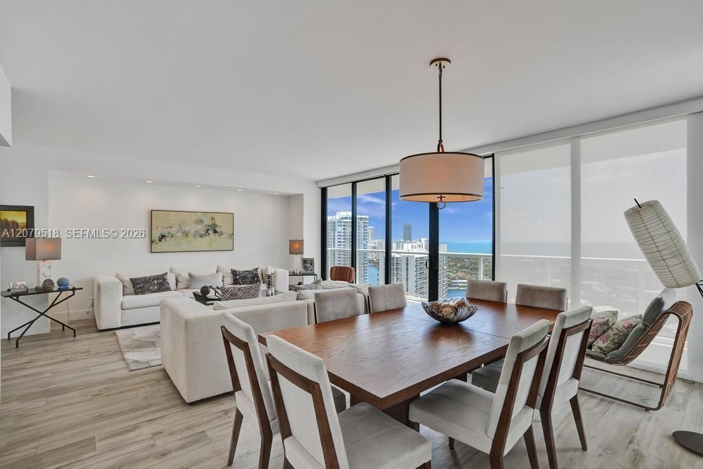 20281 E Country Club Dr, Unit 2314, Aventura, FL 33180 Photo