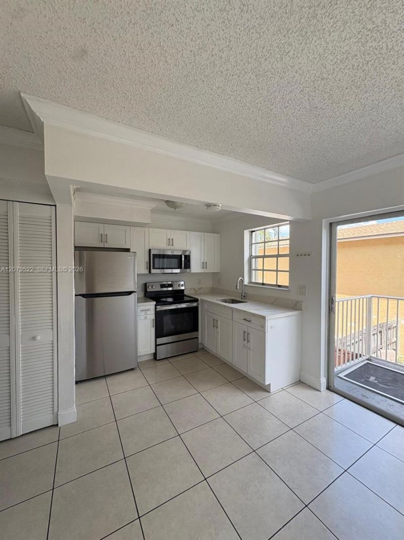 7510 SW 152nd Ave , Unit C204, Miami, FL 33193 Photo