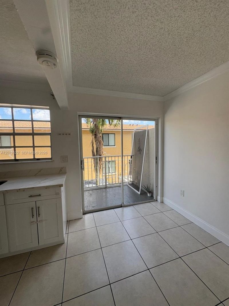 7510 SW 152nd Ave , Unit C204, Miami, FL 33193 Photo