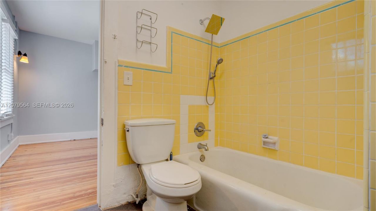 4600 NE 1st Ave , Unit 2nd Floor, Miami, FL 33137 Photo