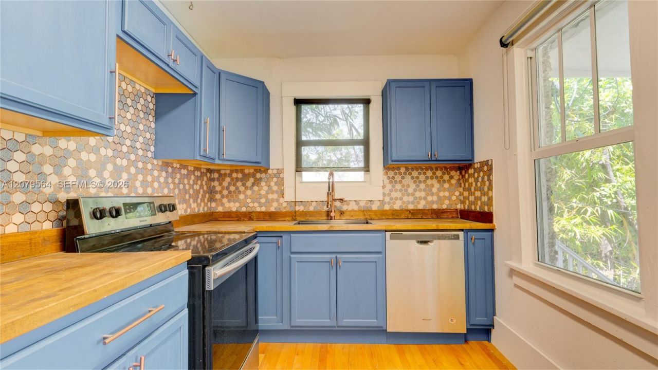 4600 NE 1st Ave , Unit 2nd Floor, Miami, FL 33137 Photo