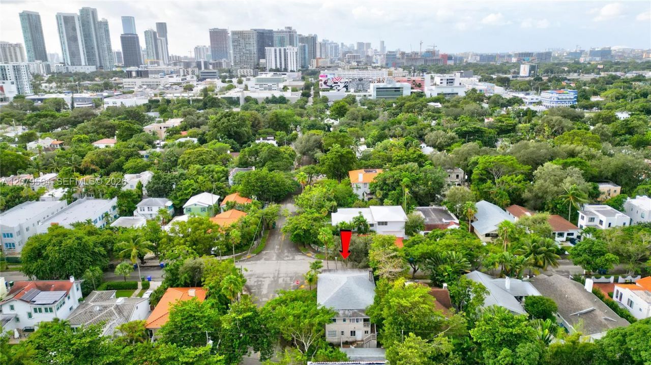 4600 NE 1st Ave , Unit 2nd Floor, Miami, FL 33137 Photo