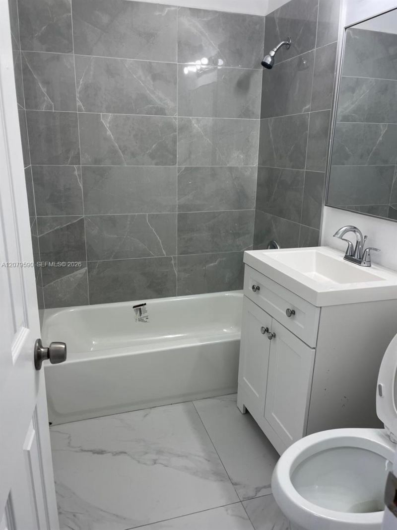 5764 E 5th Ave, Hialeah, FL 33013 Photo