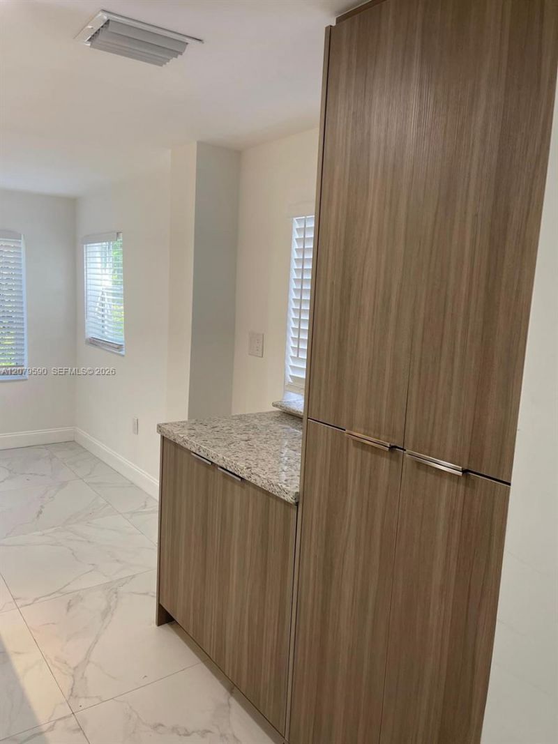 5764 E 5th Ave, Hialeah, FL 33013 Photo