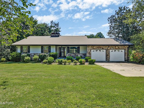 5651 S York Hwy, Grimsley, TN 38565