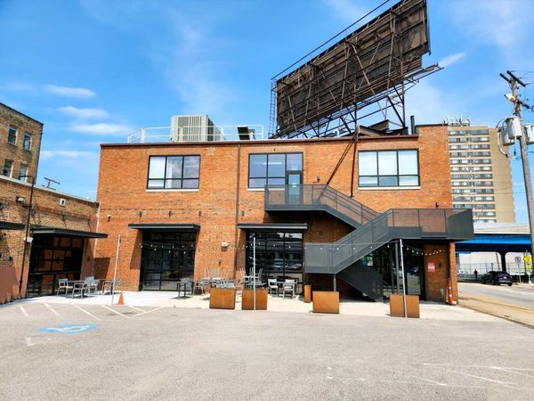 2814 Detroit Avenue , Cleveland, OH 44113