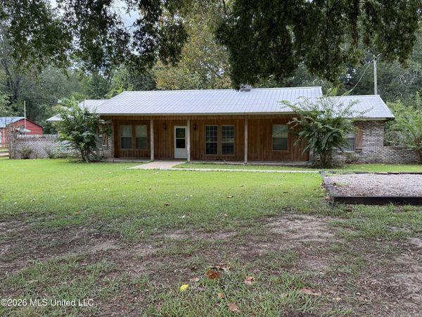 411 Drysdale Road, Carthage, MS 39051