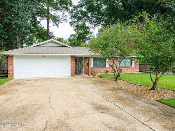 1480 Westbrook Road, Jackson, MS 39211