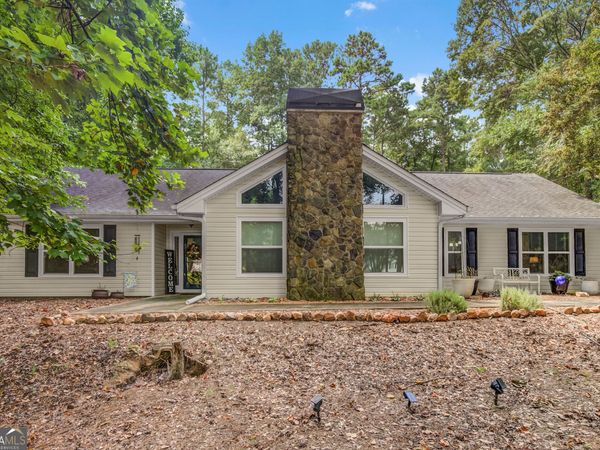 100 Woodmoor Drive, Newnan, GA 30263