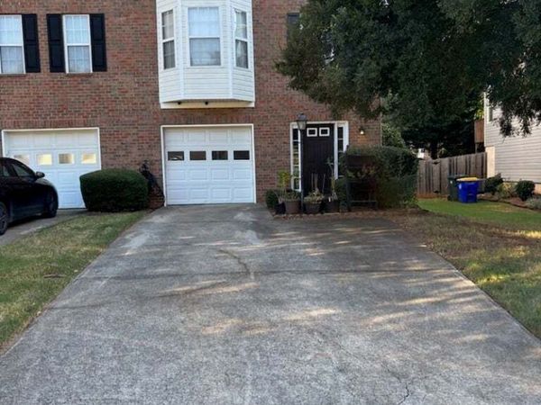 4478 Thorngate Lane, Acworth, GA 30101