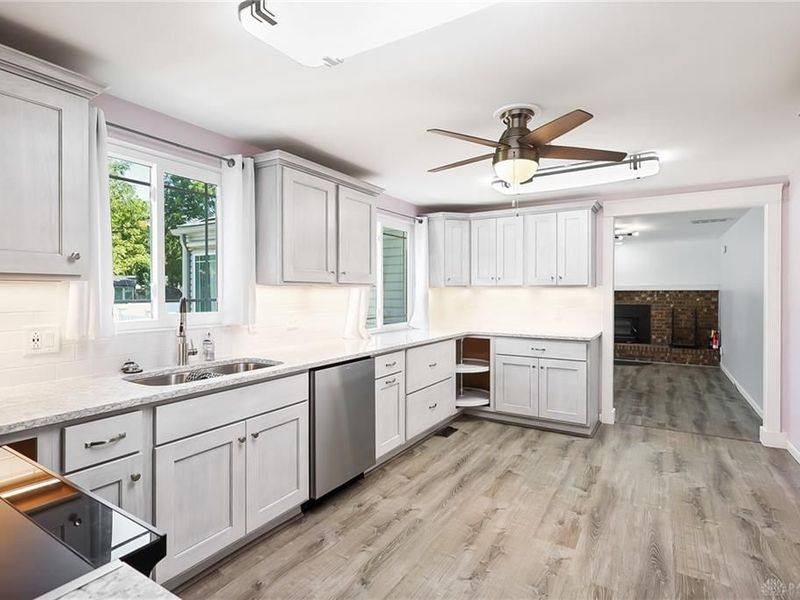 4216 White Hawk Court, Beavercreek, OH 45430 Photo 10