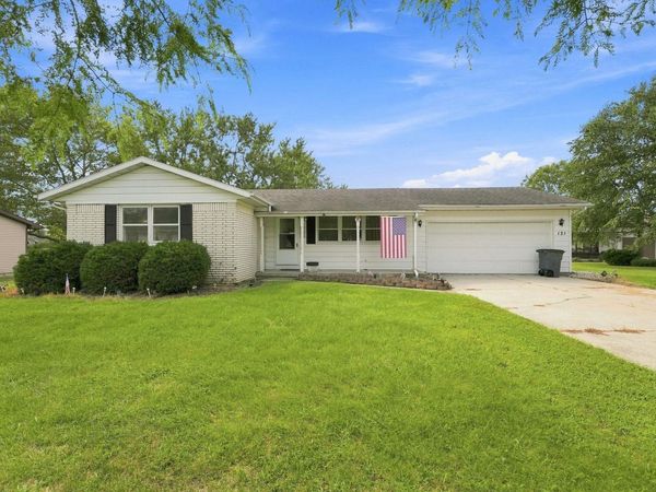 121 Riverside Court, Decatur, IN 46733