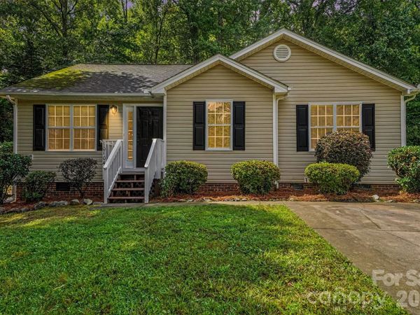 10104 Rockwood Road , Charlotte, NC 28215