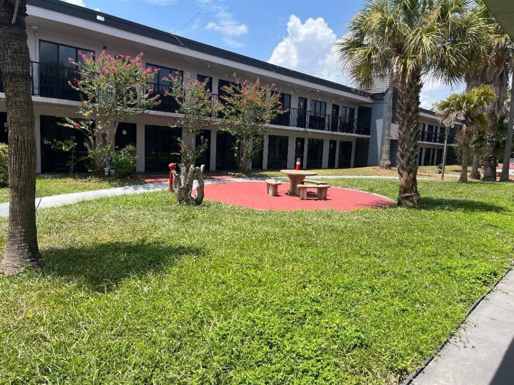 8421 S Orange Blossom Trail , Unit 302, Orlando, FL 32809 Photo