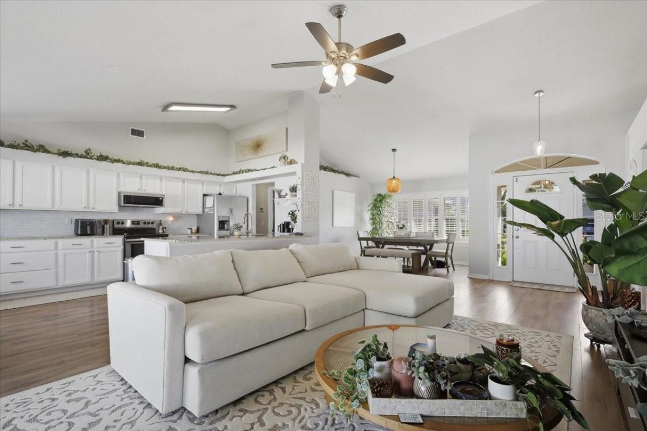 13 Burnham Lane, Palm Coast, FL 32137 Photo