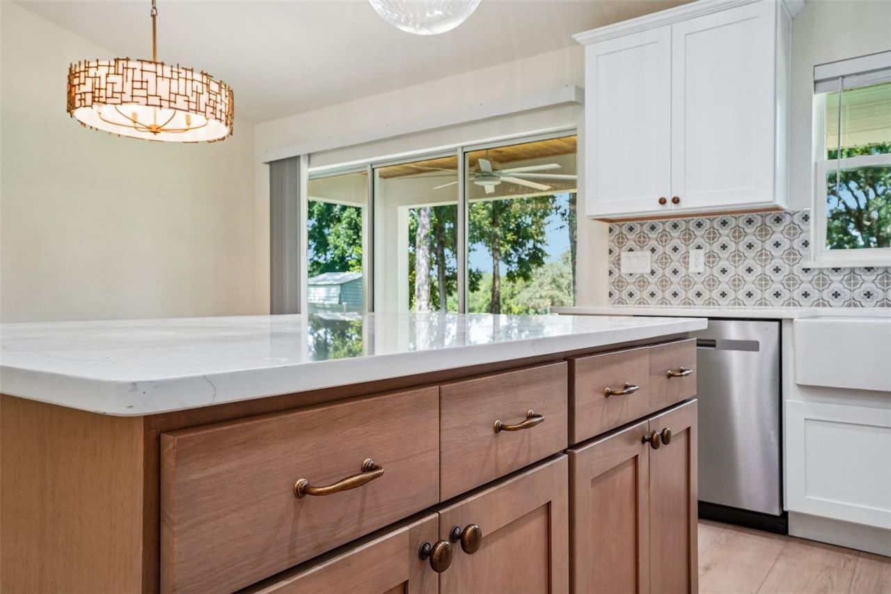 1911 W Golfcart Lane, Citrus Springs, FL 34434 Photo