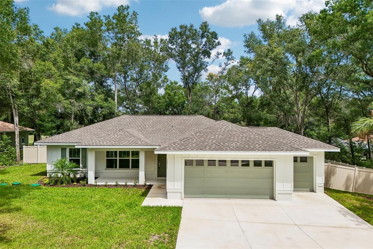 1911 W Golfcart Lane, Citrus Springs, FL 34434 Photo
