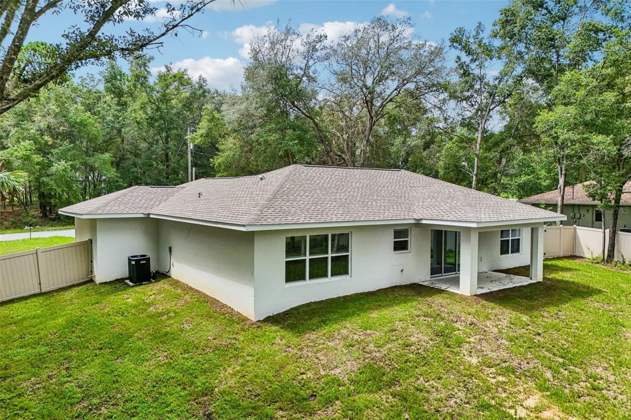 1911 W Golfcart Lane, Citrus Springs, FL 34434 Photo