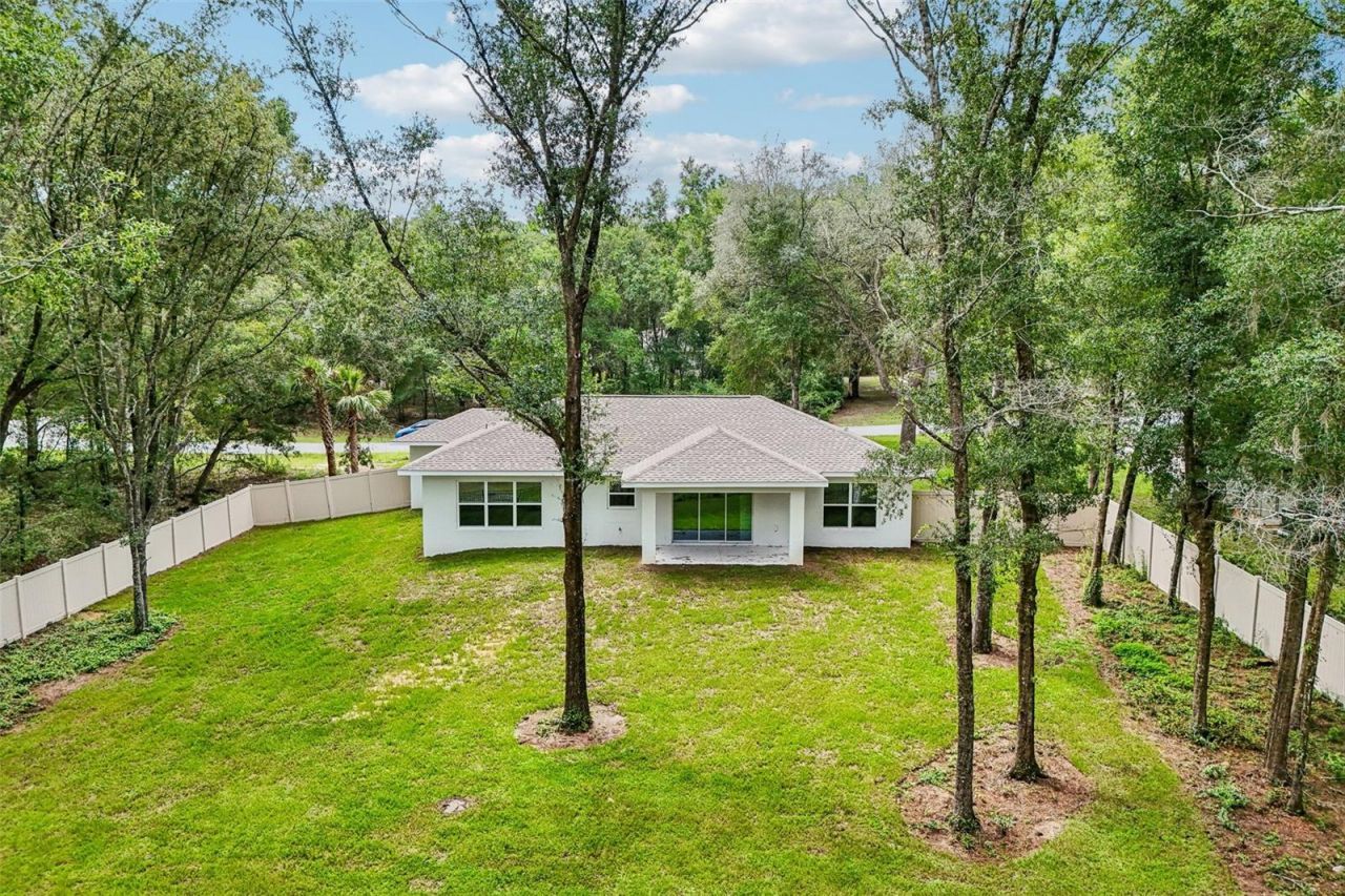1911 W Golfcart Lane, Citrus Springs, FL 34434 Photo