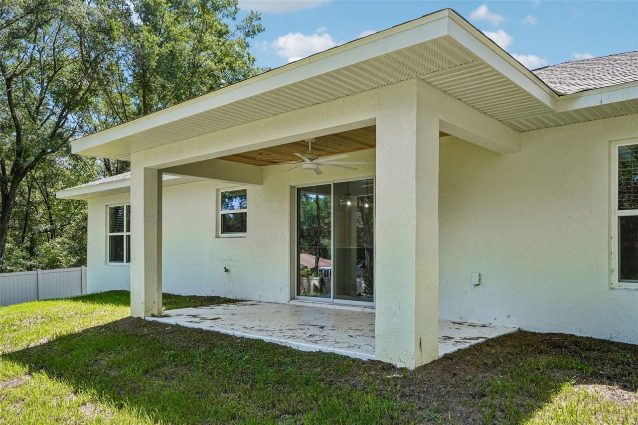 1911 W Golfcart Lane, Citrus Springs, FL 34434 Photo