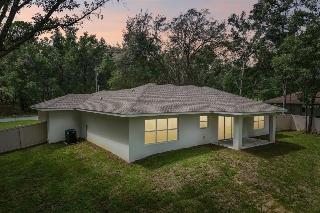 1911 W Golfcart Lane, Citrus Springs, FL 34434 Photo