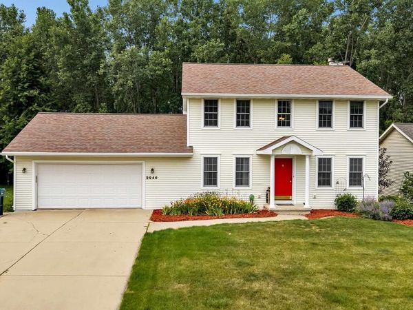 2946 COPPER MOUNTAIN COURT, Howard, WI 54313