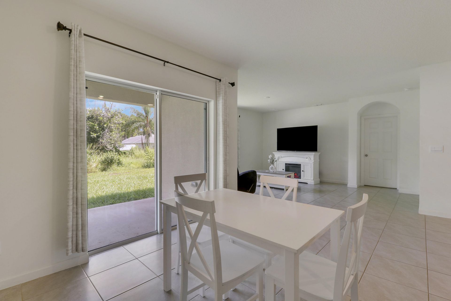 643 NW Riverside Drive, Port Saint Lucie, FL 34983 Photo