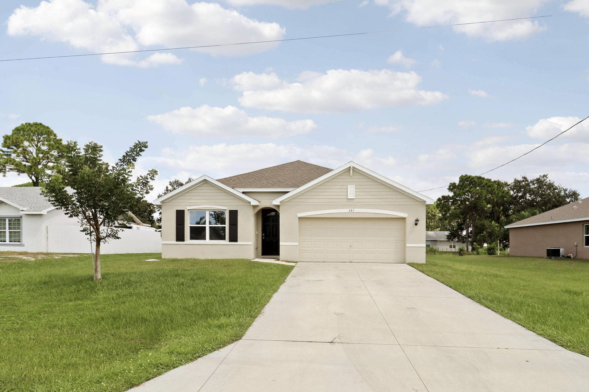 643 NW Riverside Drive, Port Saint Lucie, FL 34983 Photo