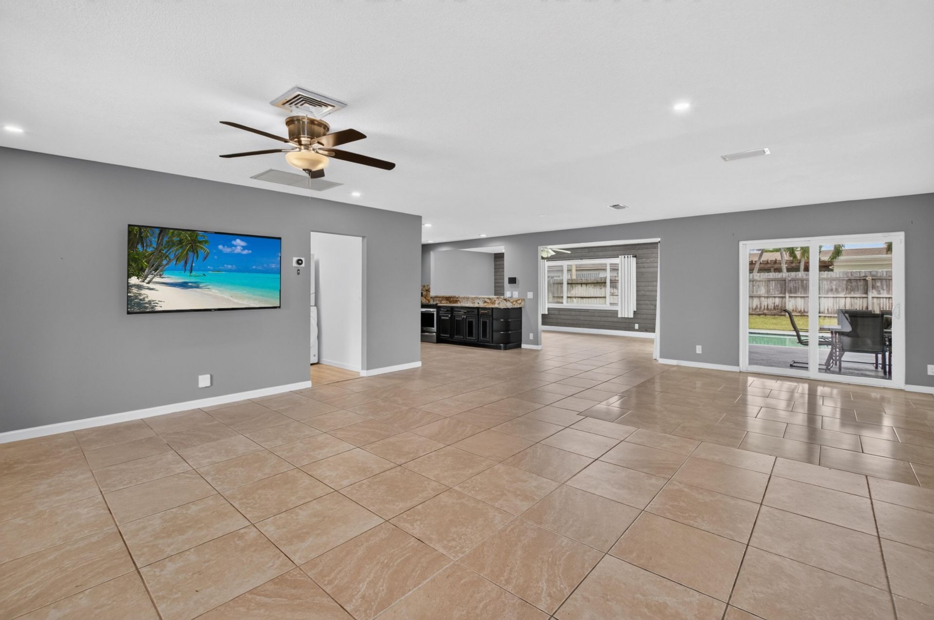 1023 SW 25th Place, Boynton Beach, FL 33426 Photo