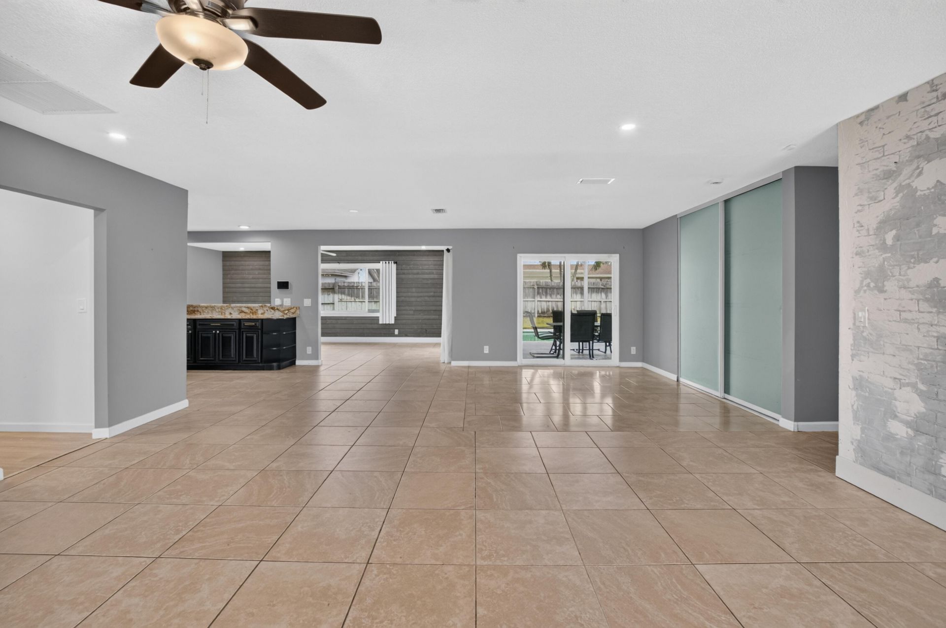 1023 SW 25th Place, Boynton Beach, FL 33426 Photo